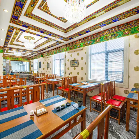 Yangpar Stone Manor Hotel