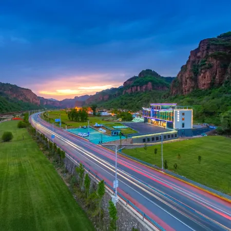 Wu'an Yuxiang Resort Hotel (East Taihang Jingniang Lake Scenic Area Branch)