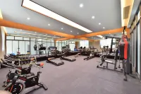Guiyang Riverside Grand Court Hotel (Guiyang East Railway Station Normal University Subway Station)