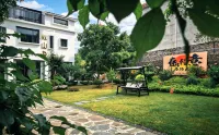 LU SHAN ZHENSHANYUE INN - อ่างจากุชชี่