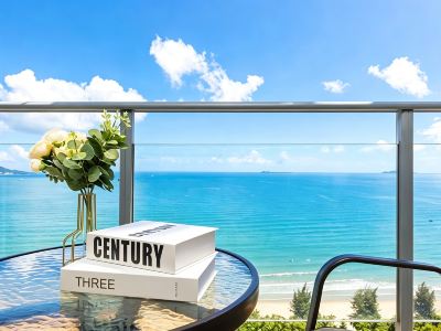 Huanhai Holiday Apartment (Yangjiang Hailing Island Poly Yintan Branch)