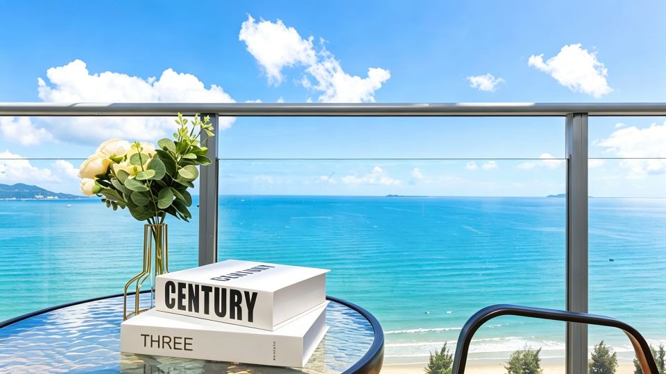 Huanhai Holiday Apartment (Yangjiang Hailing Island Poly Yintan Branch)