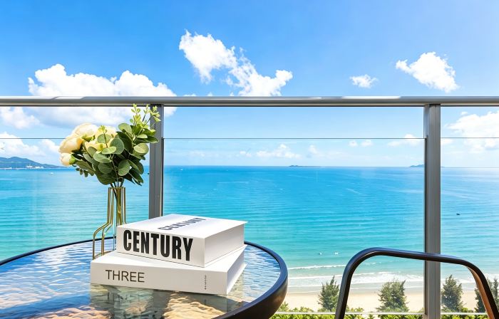 Huanhai Holiday Apartment (Yangjiang Hailing Island Poly Yintan Branch)