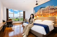 Vienna International Hotel (Dongying Wuyue Square Branch) - parking