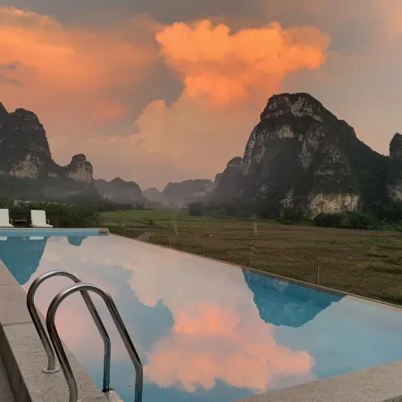 Lost In Nature Hotel