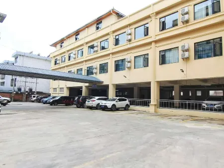 Huangguan Hotel