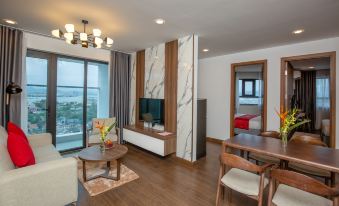 Ramada Hotel & Suites by Wyndham HaLong Bay View