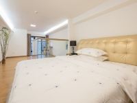 广州天寓国际公寓 - 豪华复式大床房