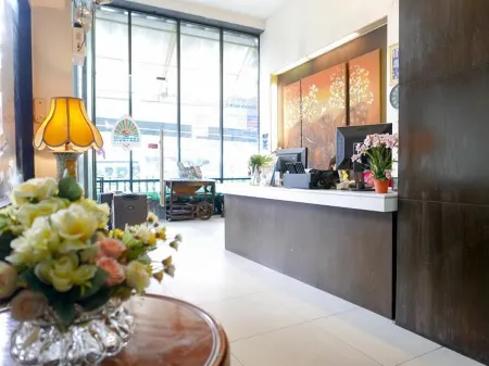 Must Sea Hotel Bangkok