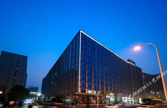 菲諾·皇冠假日國際公寓（天津機場空港鐵三院店）