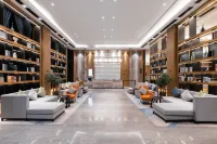 REZEN LONGUU Hotel (Maoming Xinyi Educational City Liuyun Pavilion Sightseeing Tower) - 4-Star