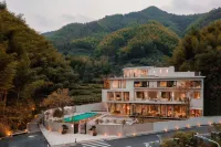 Shanyu Life and Huangshan Design Hotels in Huangshan
