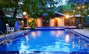 Palo Alto Bed & Breakfast - Housity