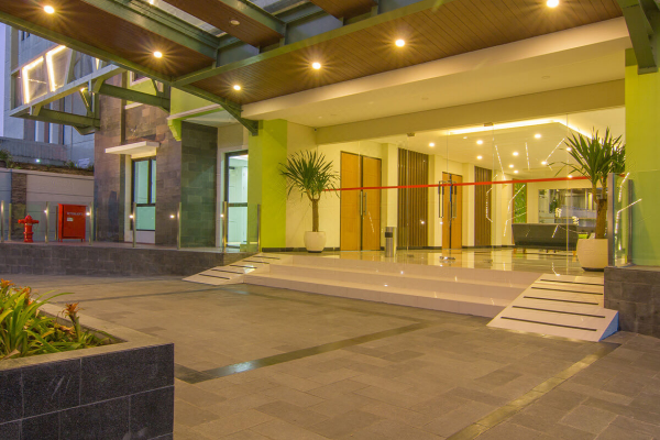 万隆艾瑞克酒店预订价格,联系电话位置地址【携程酒店】