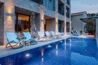 Hotel Eleven Hotels in Petrovac
