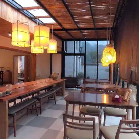 Chuyue Homestay