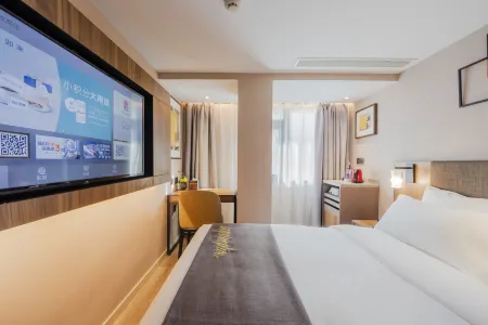 Homeinn Plus Hotel (Hangzhou West Lake Pedestrian Street Hubin Intime)