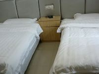 榕江和顺宾馆 - 标准双床间