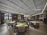 Tapestry Collection by Hilton - Breakfast