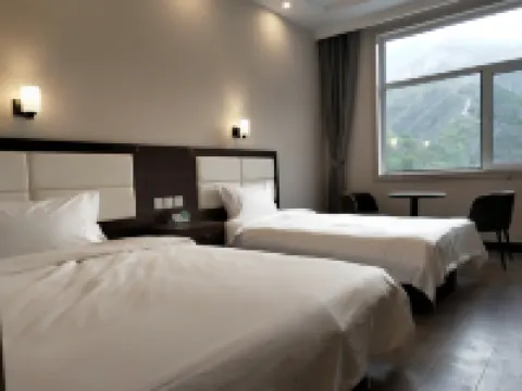 Huaxigu Jingyu Holiday Homestay