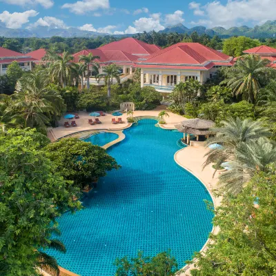 Dheva Mantra Resort Hoteles cerca de Restaurante Keeree Tara
