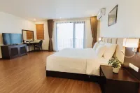 Paragon Noi Bai Hotel & Pool