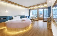 Tianhe Yixin·Qianyunshan Township Observation Deck High-altitude Panorama Mountain House