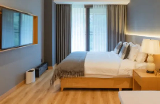 Huatian Inn, Blackstone Park, Table Mountain