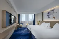 Kyriad Hotel (Anshan Railway Station City Government Square) - Pools