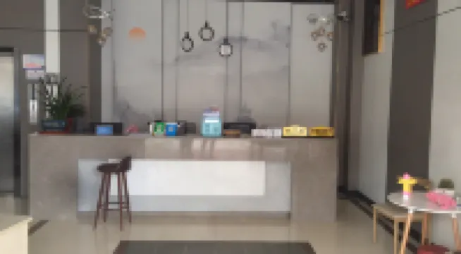 義烏雲尚酒店（蘇溪夜市店）
