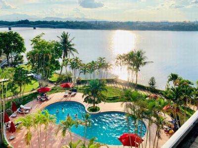 Century Riverside Hue