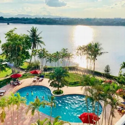 Century Riverside Hue โรงแรมใกล้พิพิธภัณฑ์ศิลปะราชวงค์ฮู