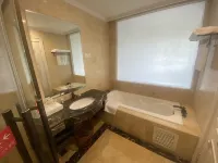 Jintian International Hotel - balcony