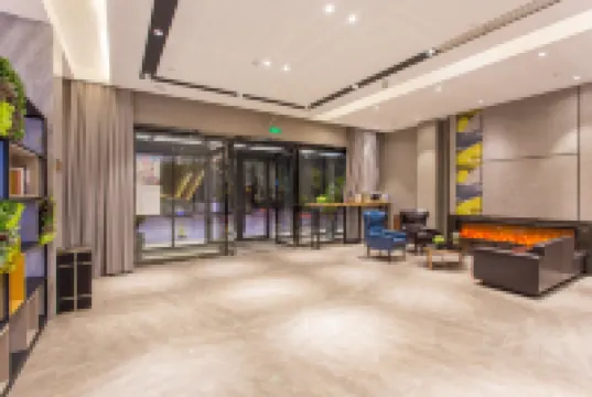 Homeinn Selected Hotel (Linyi Xianggang Road Airport International Convention and Exhibition Center)