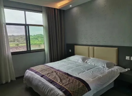 Anshun Gurenzhu Hotel Отели рядом с достопримечательностью «Guizhou Electron Technology Vocational College»