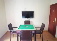 Quxian Yading Hotel
