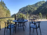 Mengbugu Inn - 2 Yıldız
