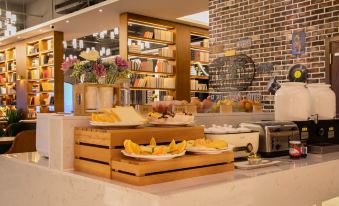 James Joyce Coffetel(new world store, Nanpu Road, Ezhou).