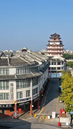 Longmanne Hotel (Xihu Shuidong Street Store) Отели рядом с достопримечательностью «Hejiang Attic»