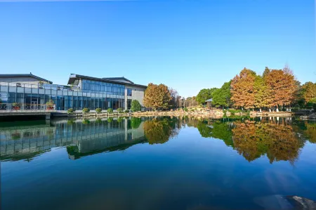 Yancheng Guest Hotel Отели рядом с достопримечательностью «Отдел биоинженерии Солт-Цин»