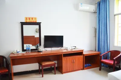 Jinliang Hotel Hotels in Jinghong Port