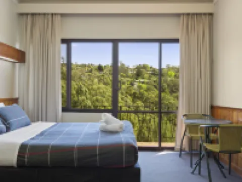 Village Family Motor Inn Hotels in Launceston