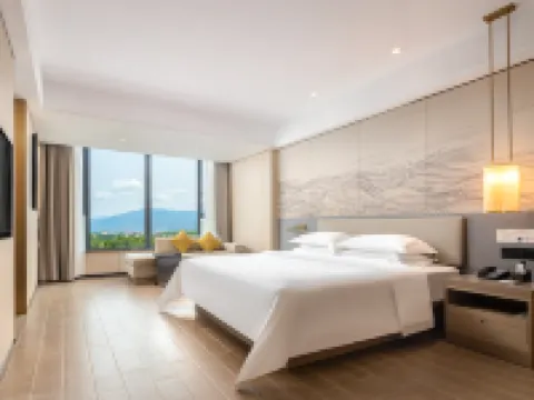 CALIPER HOLIDAY HOTEL LEDONG Hotel a Ledong