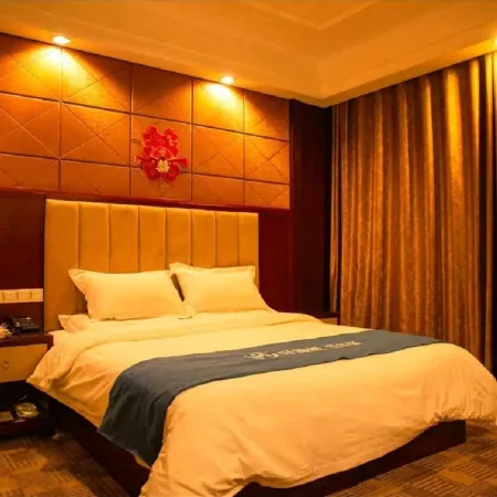 Huaxuan Select Hotel (Chengwu Building Materials City Shop)