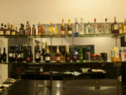 The Point Hotel & Suites فنادق في جوس