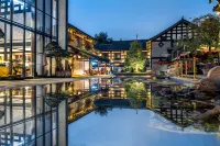 CD YUENCHI Hotels near Chengdu Research Base of Giant Panda Breeding