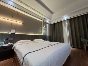 Jin Yi Boutique Hotel