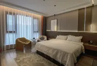 Elu Hotel (Emei Mountain Baoguo Temple Shop) - pet friendly