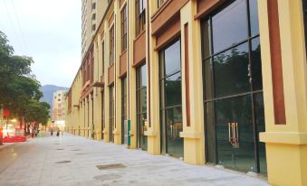 Fengshan Jingyang Convenient Hotel