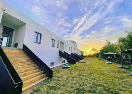 Youxiang Xiaoyuan (No.1 Myth Shop) Отели рядом с достопримечательностью «Lantian Shuilu Temple Cultural Relic Management Institute»